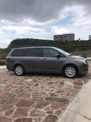 Toyota Sienna 3.5 Xle Piel At 