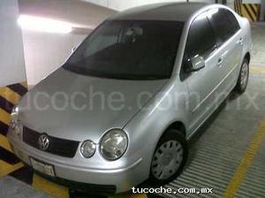 VOLKSWAGEN Polo Usado