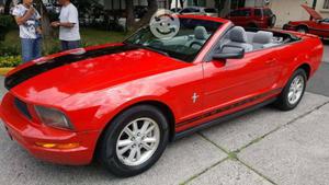 Ford mustang convertible v6 excelente