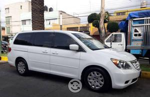 Honda odyssey impecable
