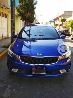 Kia Forte EX hb seminuevo