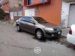 Renault Mégane, standar