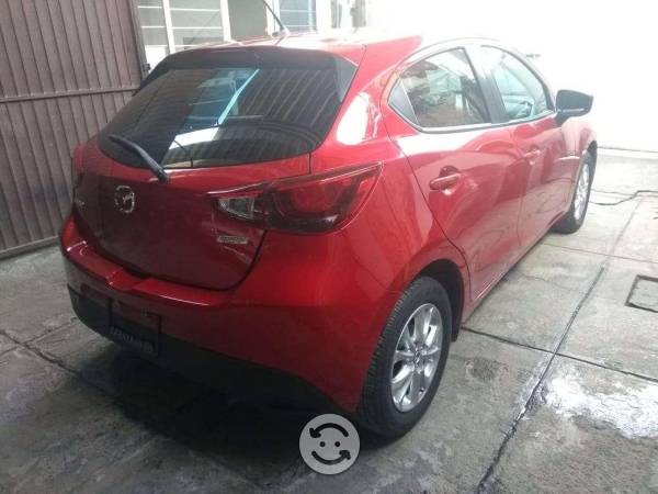 Mazda 2 advance