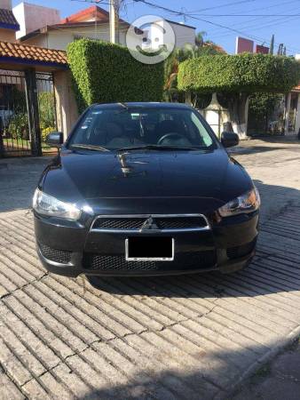 Hermoso lancer mitsubishi