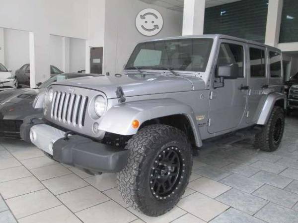Wrangler sahara unlimited impecable 