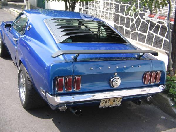 Ford Mustang fast back 