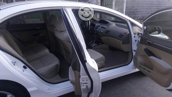 Se vende vehiculo Honda Civic