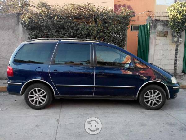 Minivan. para siete personas,