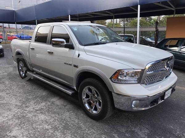 ¡Dodge RAM Laramie 4x4!