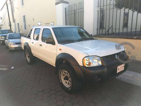 Nissan frontier xe