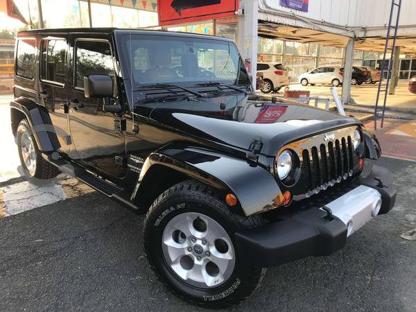 Jeep wrangler unlimited sahara 4x4 impecable