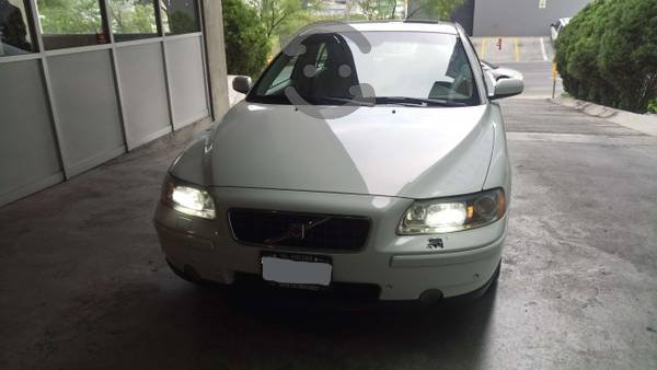Volvo S60 T/ Geartronic