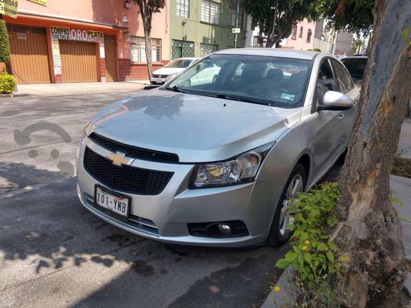 Chevrolet cruze lt automatico impecable