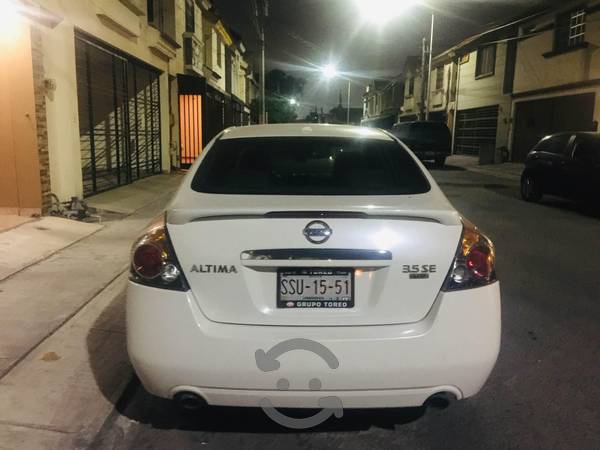 Altima blanco automático 07