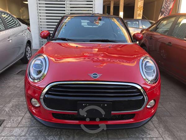 Mini Cooper Pepper Convertible  Rojo