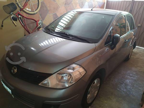 Nissan tiida  km $