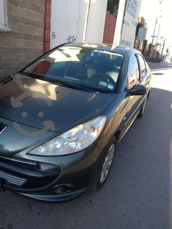 Se vende peugeout feline