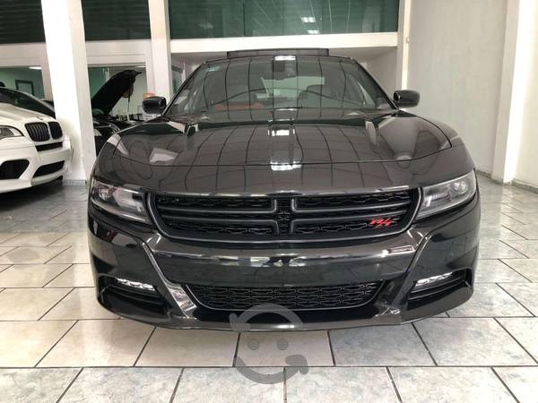 Charger RT  Negro