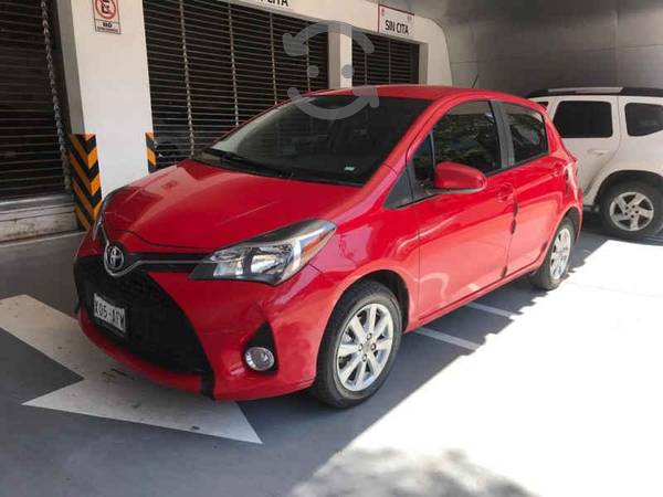 Toyota Yaris Hatchback Premium L4/1.5 Aut