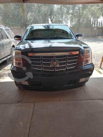 Remató Cadillac escalade