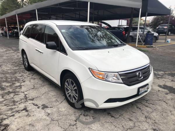 ¡Honda Odyssey Lx con piel!