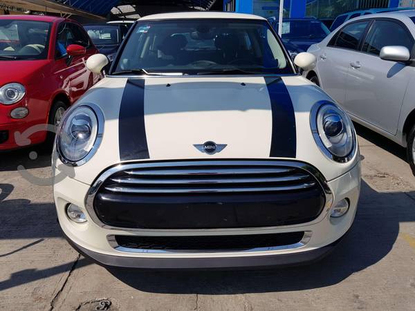 Mini Cooper  Pepper At IMPECABLE