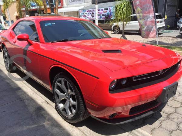 Challenger black único dueño nuevo