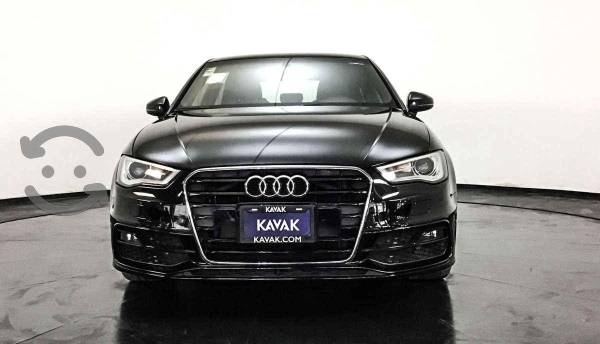 Audi A3 Hatch Back S Line 1.8T / Combustible Gaso