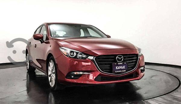 Mazda Mazda 3 HB s / Combustible Gasolina  Co