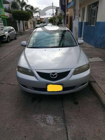 Se vende Mazda 