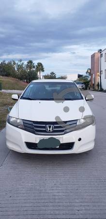 Honda city en excelentes condiciones