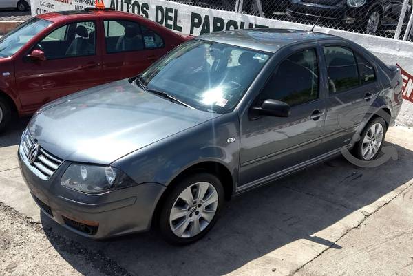 JETTA 4cil,STD,AIRBAG,rinesFACorigTpag.ACEPTO AUTO