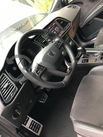 Seat Leon Cupra 290 HP Tablero Digital+ Full Link.
