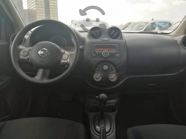 NISSAN Versa  SENSE