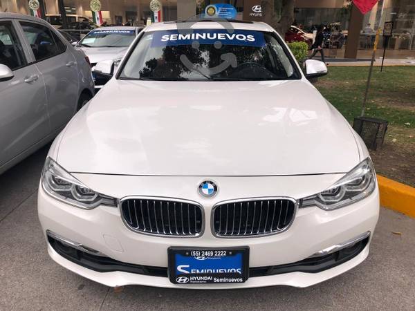 BMW 330i Luxury