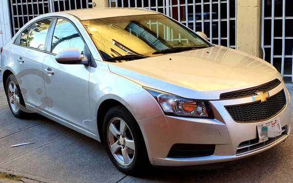 Cruze excelentes condiciones