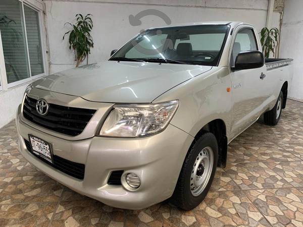 Hilux extremadamente impecable aire stereo crédito