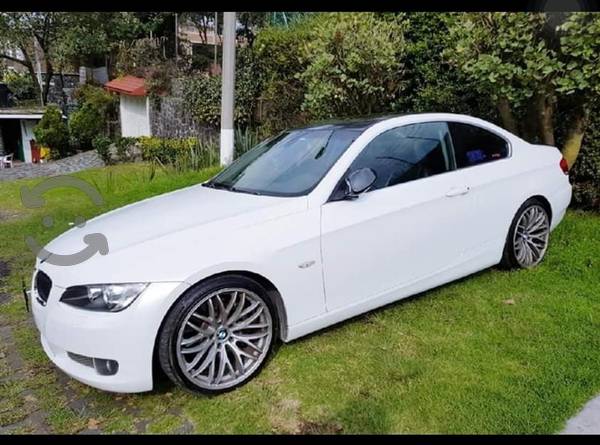 BMW 335i 6 cil dos turbos impecable