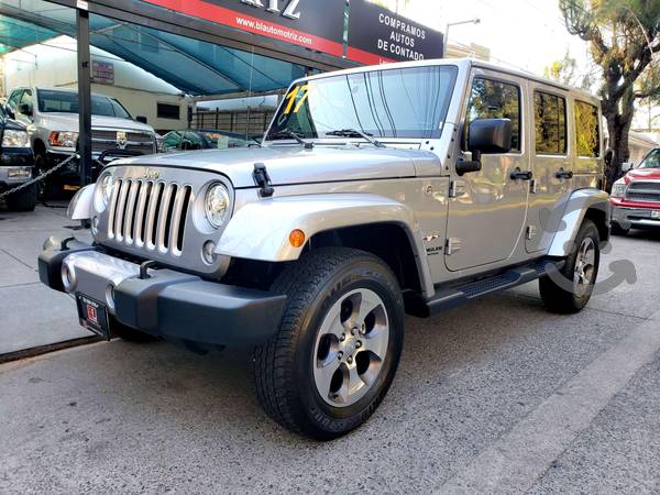 Jeep Unlimited Sahara, único dueño, impecable