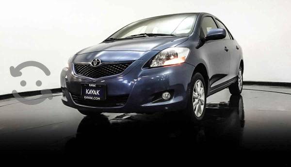 Toyota Yaris Premium / Combustible Gasolina, Vid