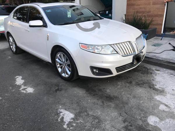 Lincoln mks impecable