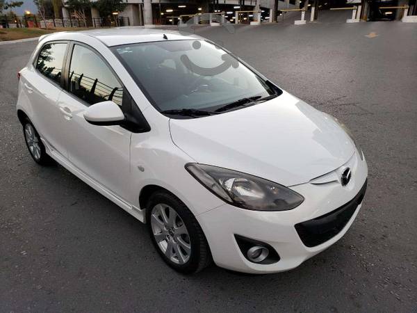 Mazda 2 touring 