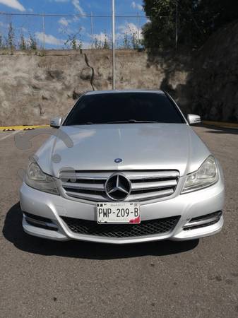 HERMOSO MERCEDES BENZ