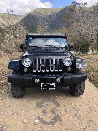 Jeep Wrangler Sahara Unlimited 