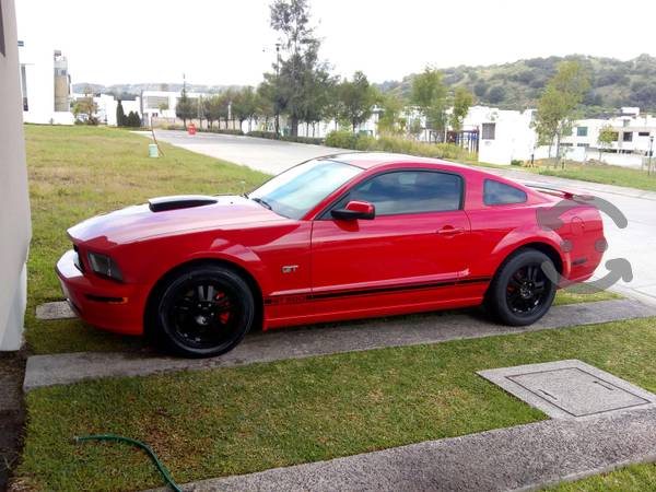 Mustang  gt