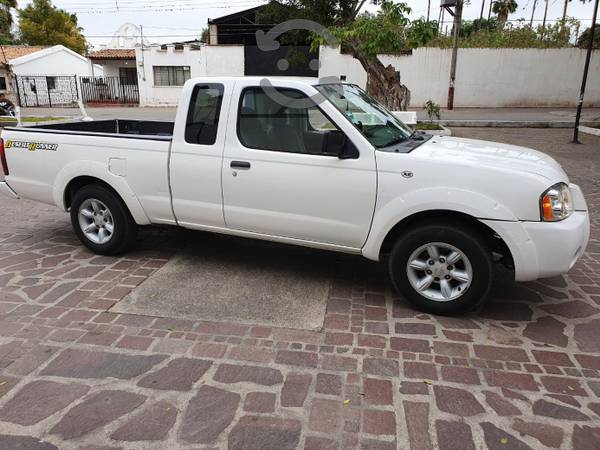 ¡¡nissan frontier 4 cil standr!!