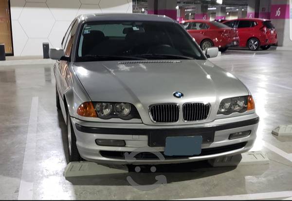 BMW 323I A
