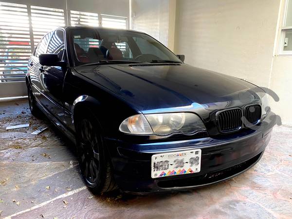 BMW 325i 