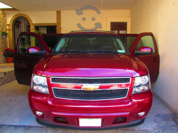 Chevrolet Suburban  en Monterrey, Nuevo León por
