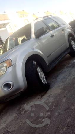Ford escape  cilindros automática en Zapopan, Jalisco